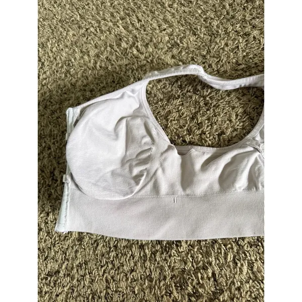 90 Degree Women's‎ Light Gray Front Zip Sports Bra Size Medium - Image 5