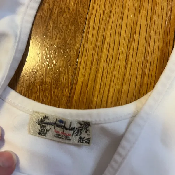 White V-Neck Bodysuit - Image 2