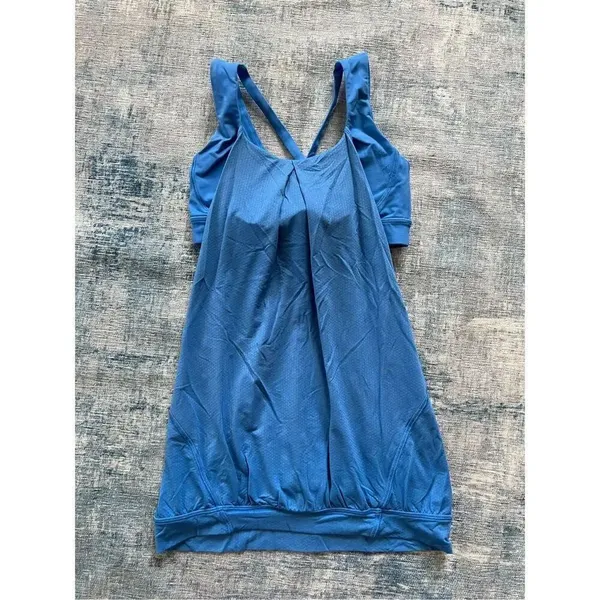 Lululemon Nouveau Limits Tank in Porcelain Blue Size 4 - Image 5
