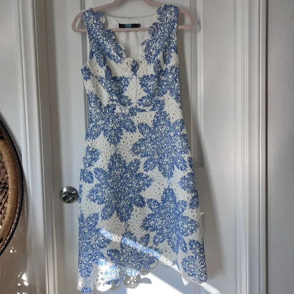 Anthropologie Eva Franco Blue White Starflower Scalloped Lace Mini‎ Dress Size 2 - Image 2