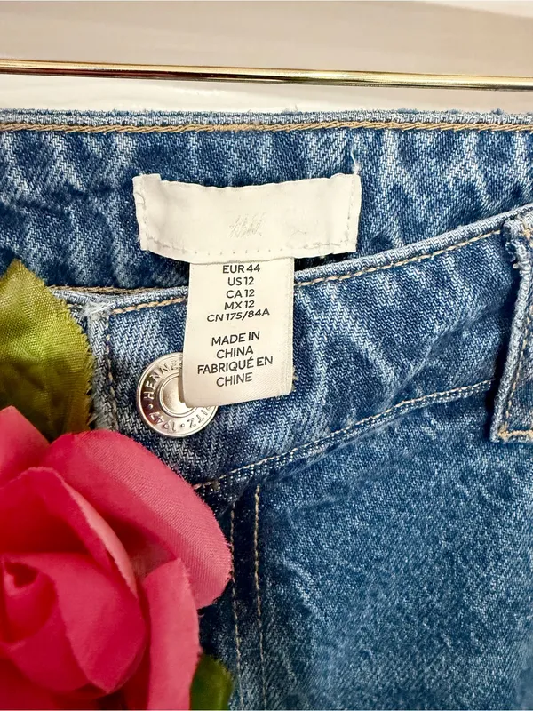 H&M Women’s Size 12 Wide Leg Jeans Medium Wash Relaxed 90s Denim Minimalist - Image 3