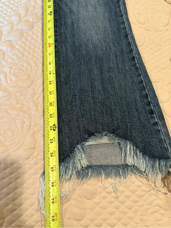 Risen Los Angeles women’s jeans style RDP5599 size 11/30 blue - Image 13