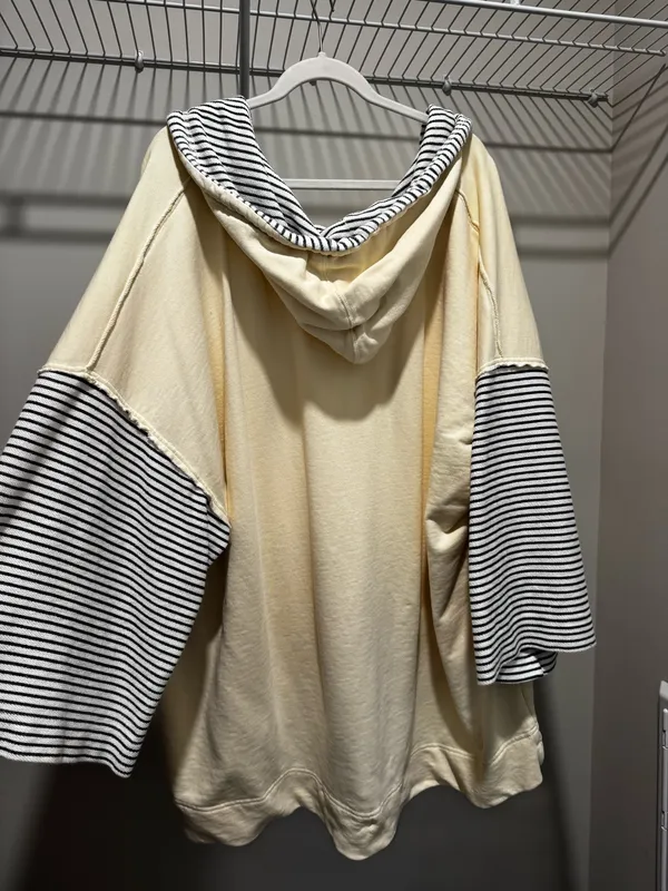 Free People Sweatshirt Pullover - Image 5