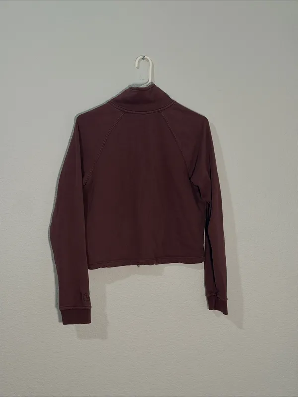 Vuori Sedona Half Zip Pullover Maroon/Plum Size Medium Cropped Drawstring - Image 4