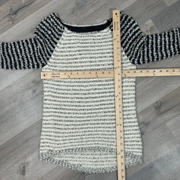 Loft Striped Boucle Knit Pullover Sweater Tan‎ Grey Black XS Colorblock - Image 12