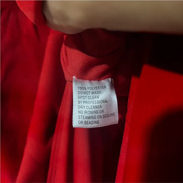 Mac Duggal Red Gown Cut Out Slit Size 6 - Image 9