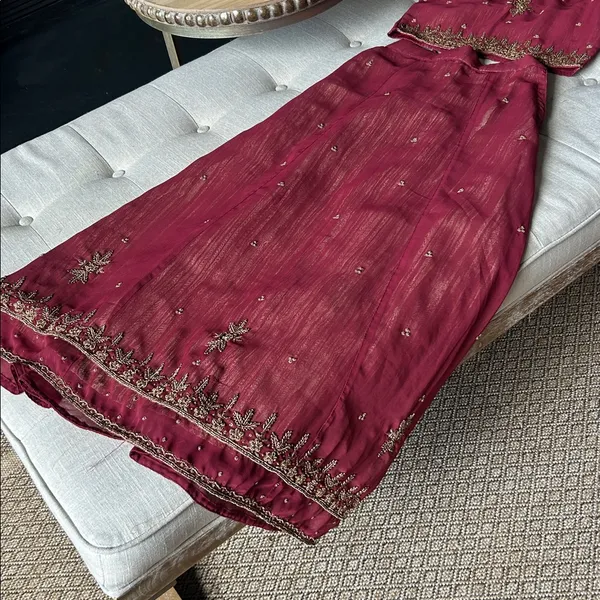 Non Signe Women’s Maroon Golden Metallic Lehenga Choli Blouse + Skirt Size 30 - Image 3