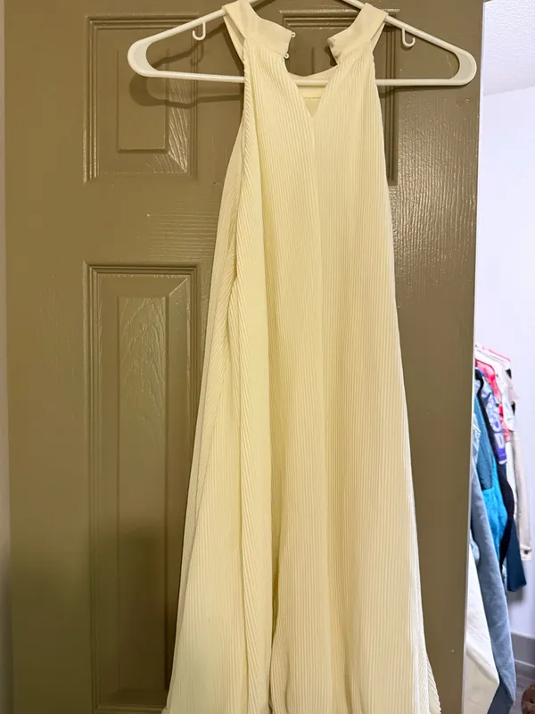 Halter Neck White Dress Size XL - Image 2