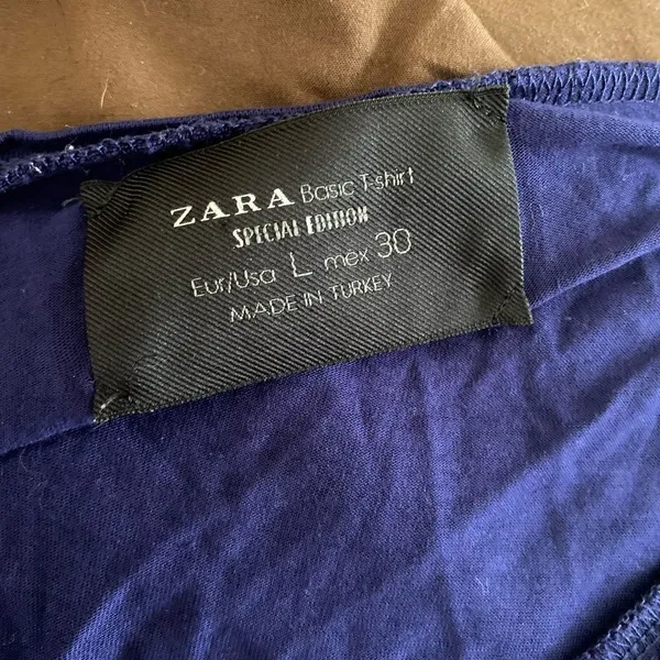 Zara Basic Special Edition Short Sleeve Top Zipper Detail Size Large Navy - Image 7