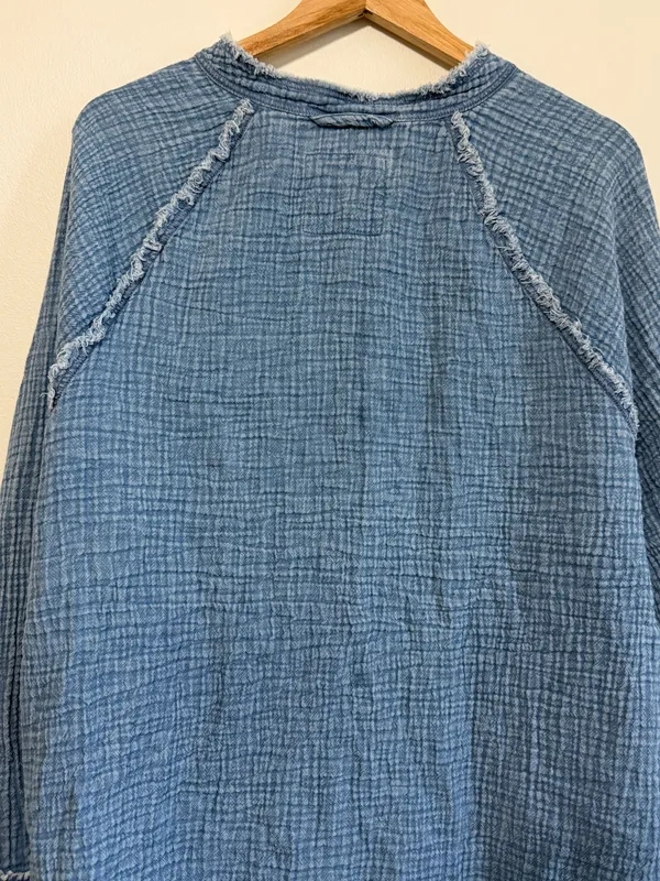 Aerie Gauzy Button Up Shirt Size Medium Oversized Beach Coverup - Image 7