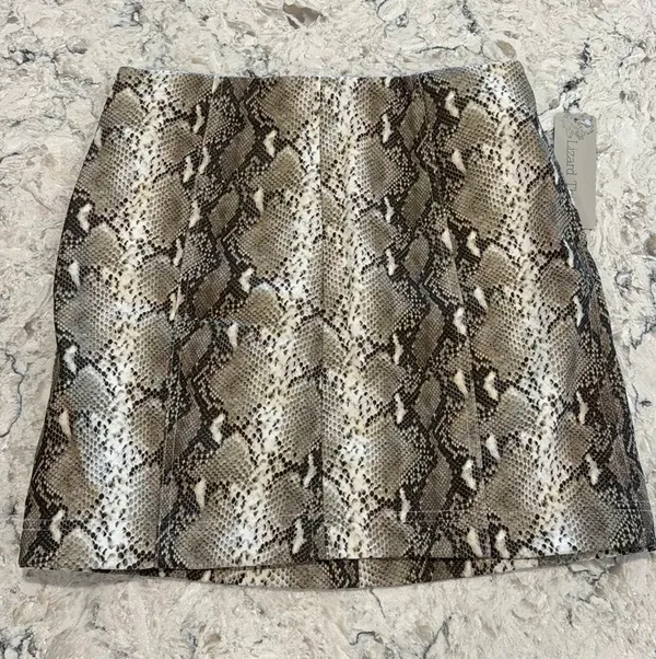 NWT Snake Print Leather Skirt - Image 4