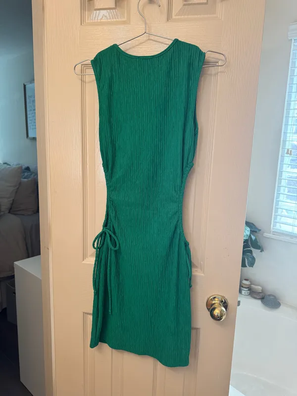 Green Dress Size M - Image 6
