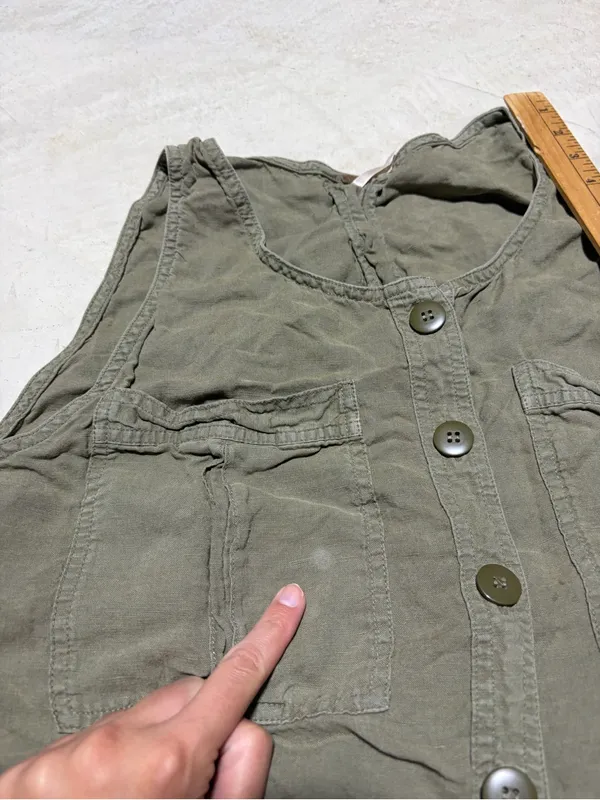 Free people Sleeveless Olive Tie-Front Button Crop Top large - Image 4
