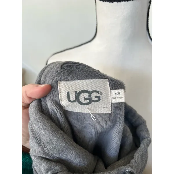 UGG Pichot Grey Fleece Lined Poncho Sweater - Image 9