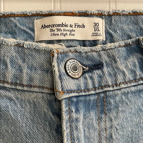 ABERCROMBIE & FITCH The 90’s Straight Ultra High Rise Jeans Size 30 / 10R NWT - Image 11
