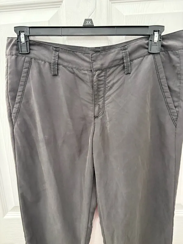Loft size 6 gray joggers NWOT - Image 2
