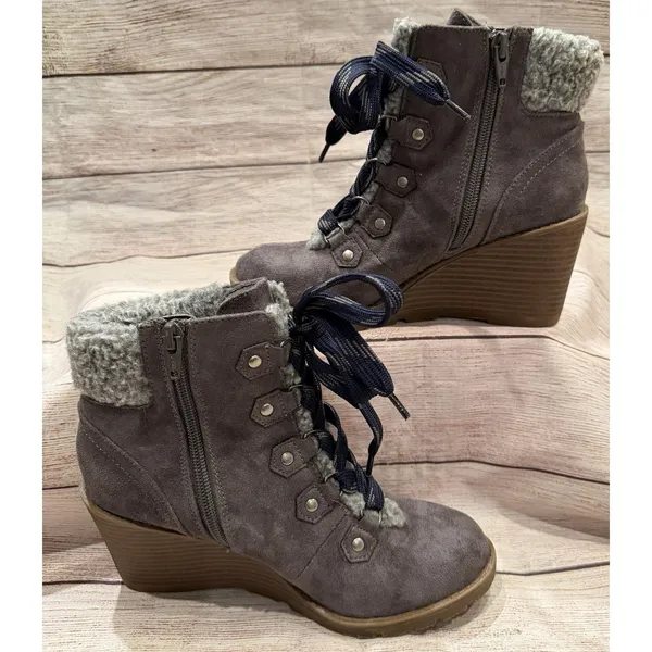 SM New York Women's Frenzy Boots Wedge Heel Brown Suede like Size 6 - Image 4