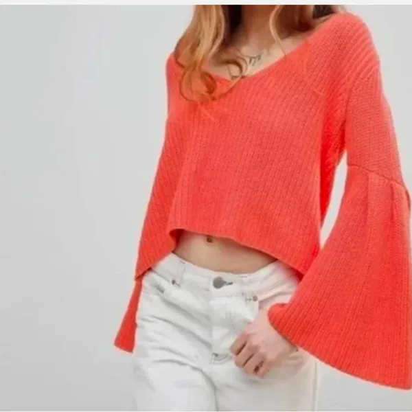 Free People XS Orange Damsel Cropped Bell Sleeve V-Neck Sweater - Image 3