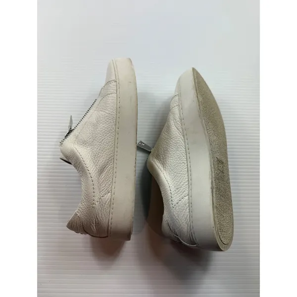 Frye Lena Zip‎ model Front Zip White Pebbled Leather Sneakers 3471320-WHT 8M - Image 4