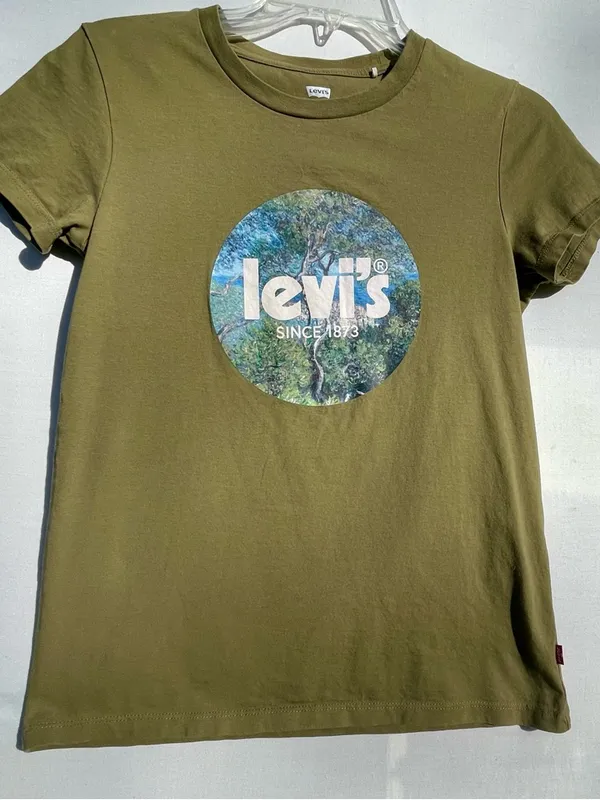 Levi's‎ Olive Green Crewneck Graphic Tee with Nature Print - Image 5