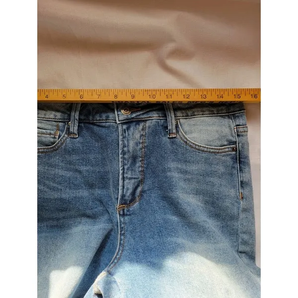John Mark Jeans Sz 8Floral Embroidery Cropped Stretch Boho Retro Hippie Artsy - Image 5