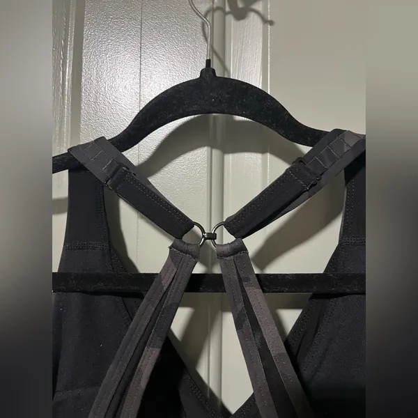 Zyia Adjustable Forest Camo Bra Sz L New With Tags Black/Gray - Image 10