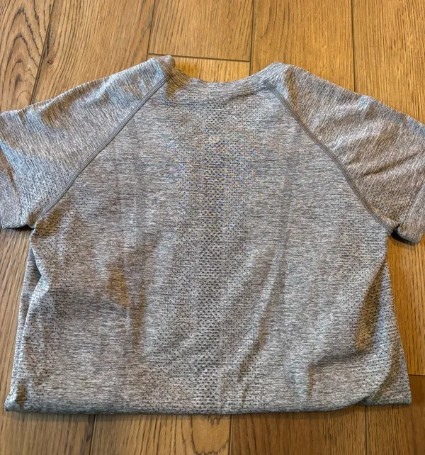 Lululemon Swiftly Tech - Image 3