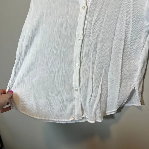 Abercrombie & Fitch White Oversized Crinkle‎ Button Up Shirt Short Sleeve Small - Image 5