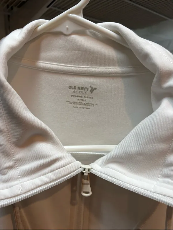 Old Navy Women's White Half-Zip Pullover Sweatshirt - Image 2
