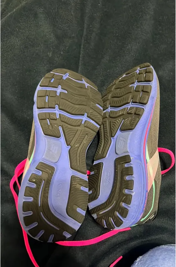 Brooks Running Shoes Ghost 15 Women’s - Image 3