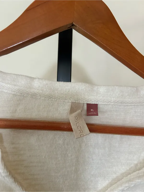 Anthropologie Pilcro Cozy Ruffle Popover Top Long Sleeve V-Neck Ivory Cream XL‎ - Image 4