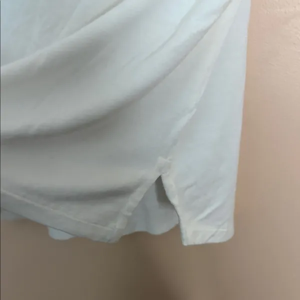 LOFT White V-Neck Cap Sleeve Blouse - Image 5