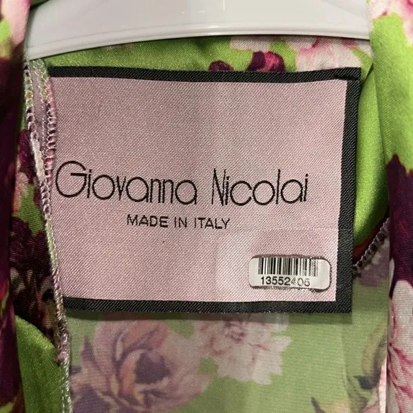 Giovanni Nicolai Floral Print Green & Purple Wrap Top(Size Medium - Image 6