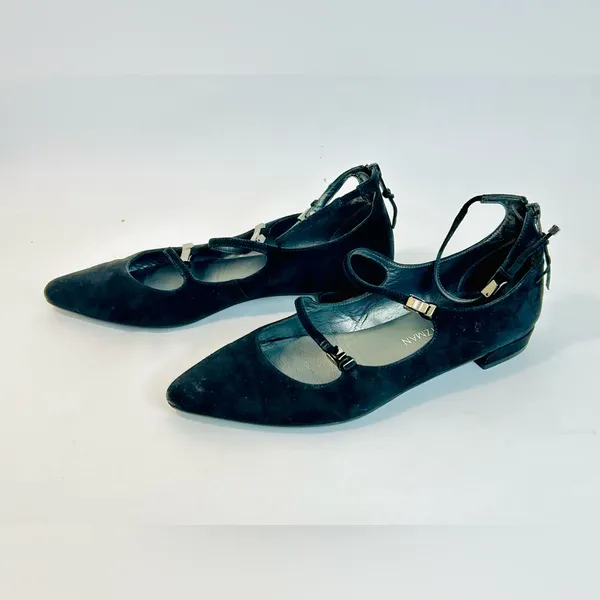 Stuart Weitzman 'Flippy' Three-Strap Mary Jane Flats in Black Suede size 7.5 - Image 3