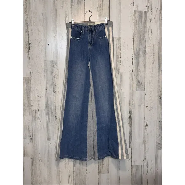 Austin Landing Women’s Size 0 Wide Leg Athletic Jeans Blue Gray Stripe Denim - Image 5