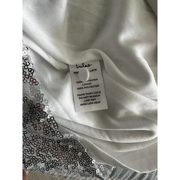 New Lulu's Hilaria Silver Sequin Bodycon Mini Halter Dress Faux Wrap Hem Small - Image 7