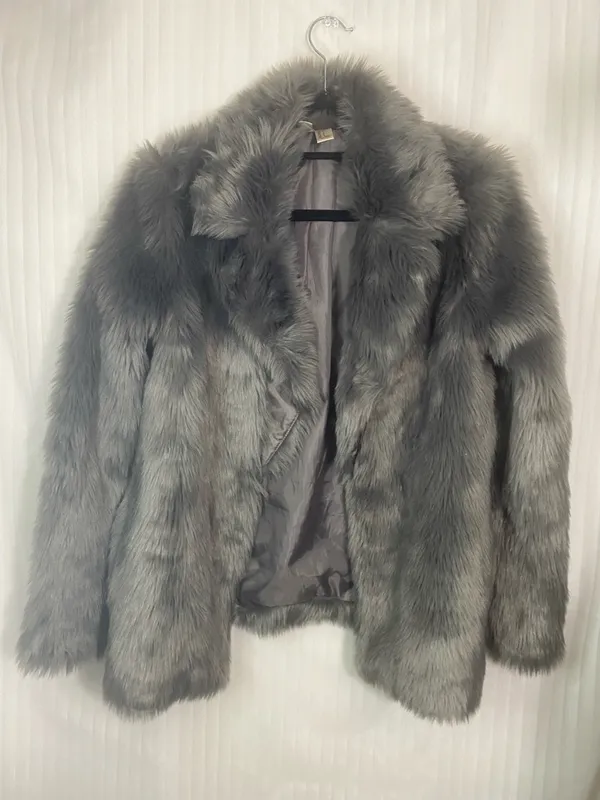 Forever 21 Exclusive Faux Fur Gray Women's Jacket - Image 2
