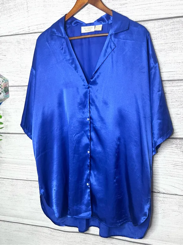 Vintage Victoria's Secret Gold Label Royal Blue Satin Button-Up Nightgown Small - Image 2