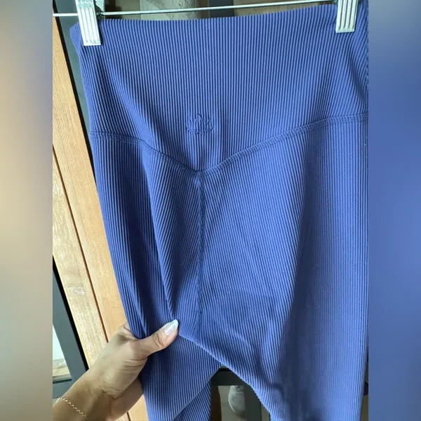 Beyond Yoga Impulse ribbed leggings workout high waisted navy eternal blue - Image 7