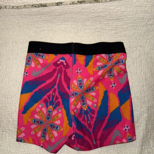 Offline by Aerie Biker Shorts Green‎ Size Small 7” NWOT - Image 3