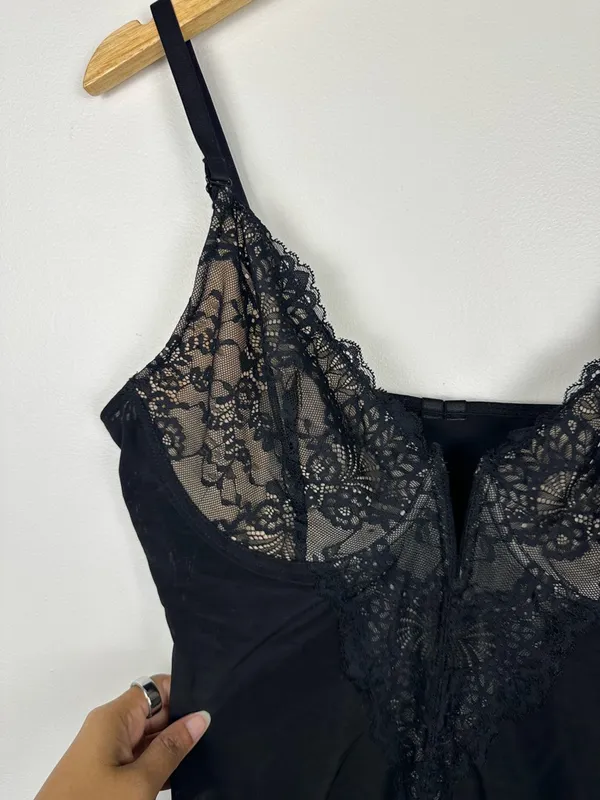 Popilush Shapewear Lace Deep V-Neck Sculpting Thong Bodysuit Women's Size XL‎ - Image 4