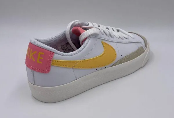 Nike Blazer Low ' 77 White Womens Shoes - Image 8