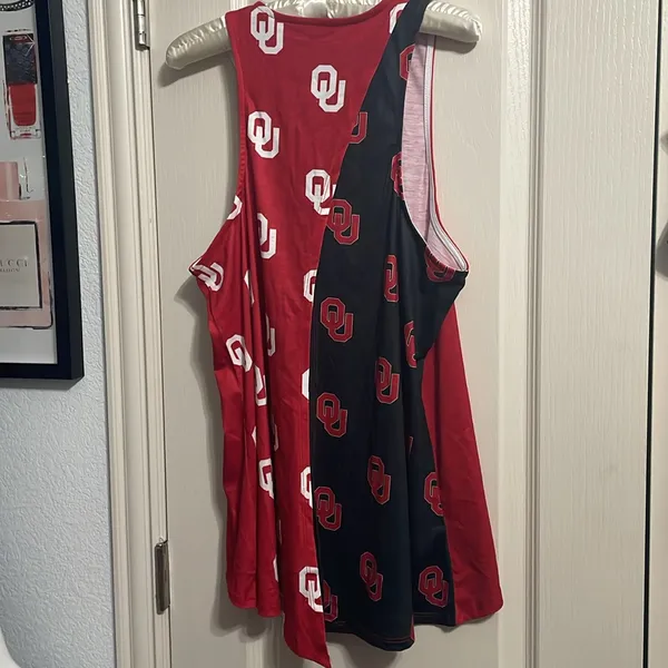 💙 NWT‎ Oklahoma Sooners Forever Collectible FOCO Tie Breaker Sleeveless Tank - Image 4