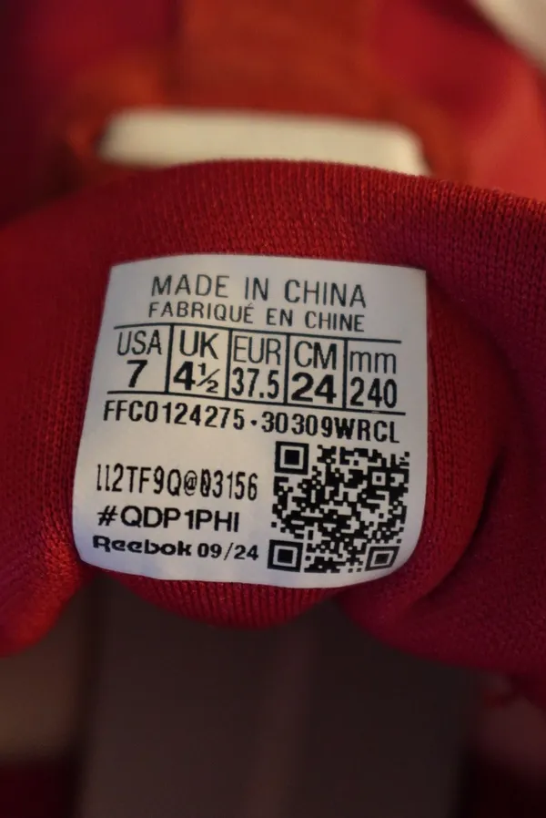 Reebok Red Classic AZ Women’s Sneakers - Image 4