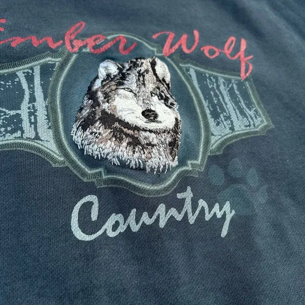 Navy blue Vintage 90s Timber Wolf Country Embroidered Croft & Barrow Sweatshirt - Image 3