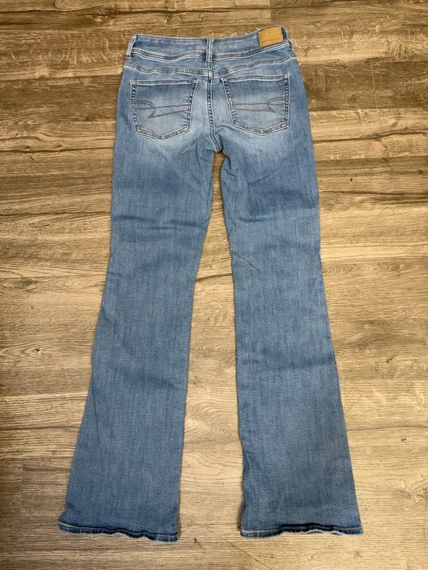 merican Eagle Kick Boot Jeans Women’s Size 4 Regular Next Level Stretch light W - Image 3