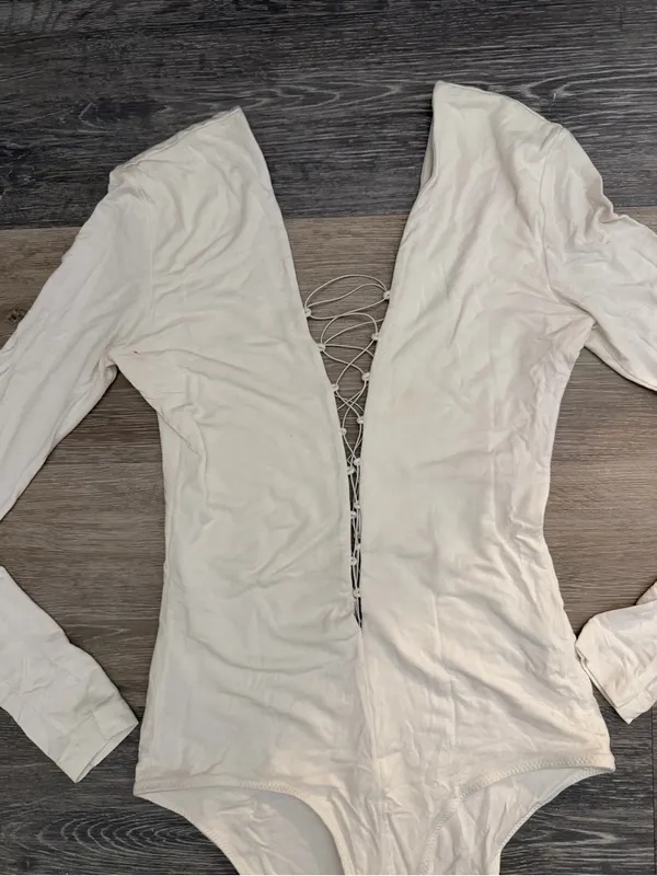 T by Alexander Wang White Long-Sleeve Lace-Up Plunge Bodysuit - Image 5