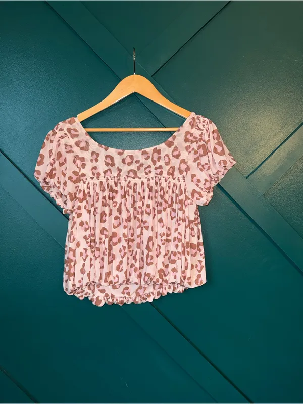 Free People Pink Leopard-Print Smocked Crop Top - Image 4