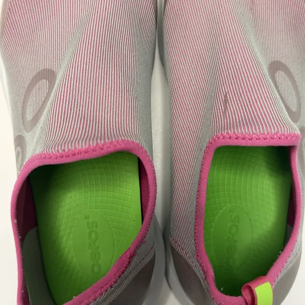 Oofos OOmg Sport Shoe Recovery Slip-On Low Rise Fuschia Sneaker Women's Size 9 - Image 9