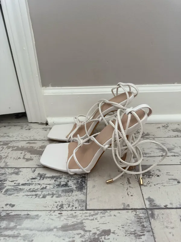shein white wrap heels - Image 6